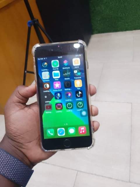 A picture of Iphone 6s plus