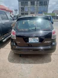 A picture of SHARP TOYOTA MATRIX NOTHING TO WORK BUY AND DRIVE 3