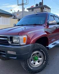 A picture of TOYOTA HILLUX PICK UP BEI MILIONI 22