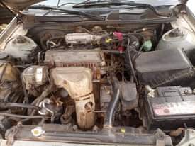 A picture of Toyota Camry drop light in good condition engine and gear