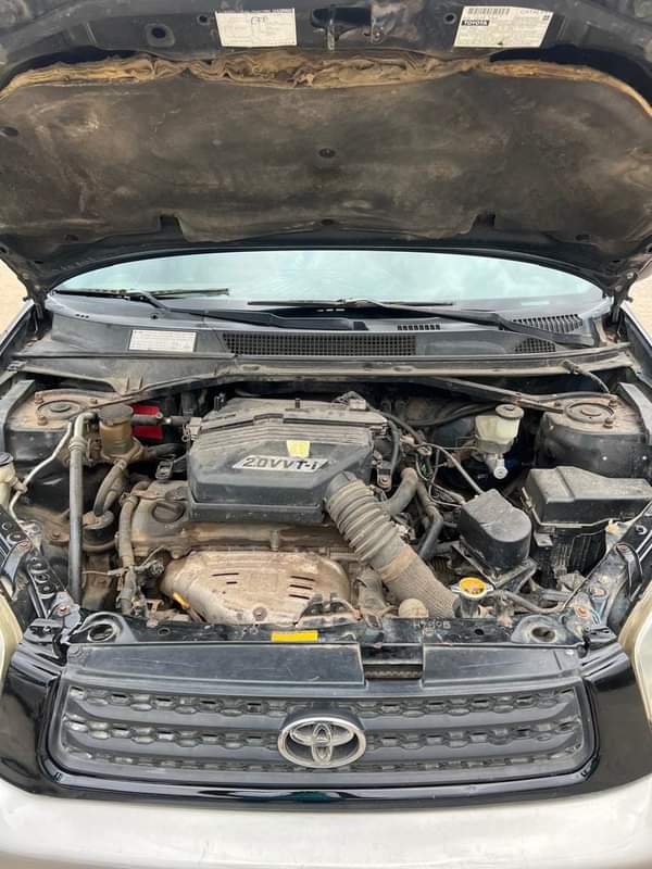 A picture of Toyota rav4 2003 Painted Engine Ac Gear Good condition Buy
