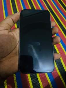 A picture of iPhone 11 64GB DUOS