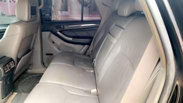 A picture of Toyota 4runner 2005.