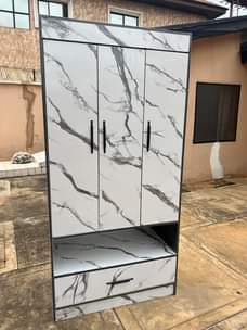 A picture of HDF wardrobe
