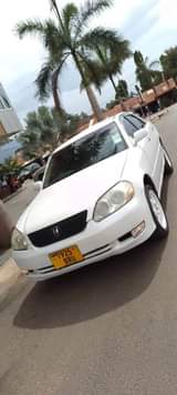 A picture of TOYOTA MARK II GRANDE