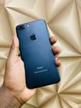 A picture of Clean Iphone 7 Plus 32gb