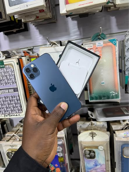 A picture of Iphone12pro