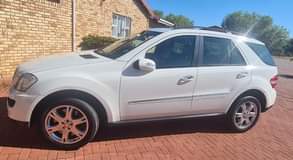 mercedes benz ml500