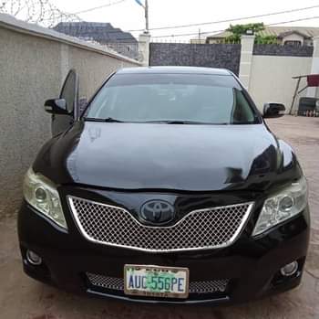 A picture of Toyota Camry 07 08 sport edition untouched engine and gear