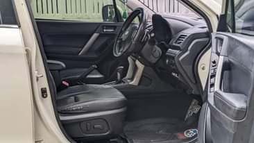 A picture of SUBARU FOREST XT