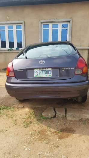 A picture of TOYOTA COROLLA EDITION 2000 from the direct owner Purely TOKUNBO