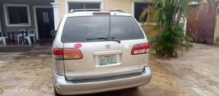 A picture of MODEL Toyota Sienna TYPE Naija Used YEAR 2002 CONDITION Ac