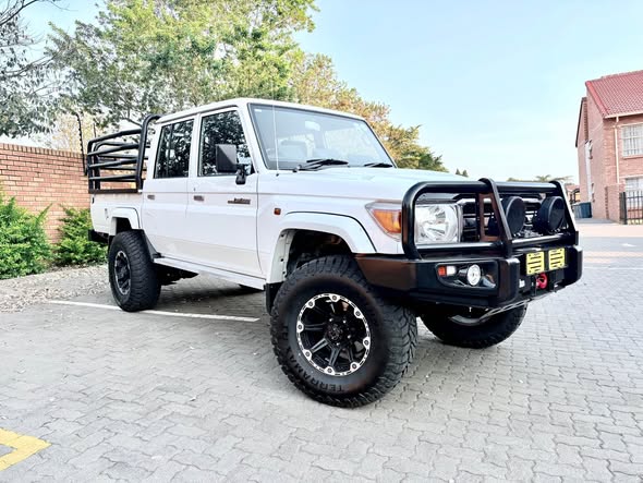 toyota land cruiser