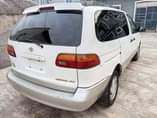 A picture of 2000 Toyota Sienna Automatic