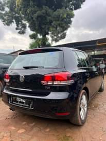 A picture of 2011 Volkswagen golf