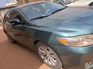 A picture of Toyota Vamry 2007 Model2007