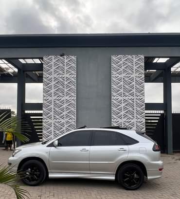 A picture of KinzzyAuto s LTD 08109018982 15 000 000 REFER AND EARN