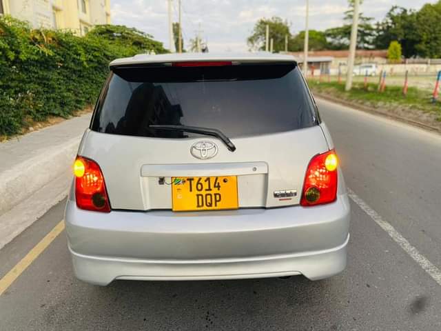 A picture of Toyota ist