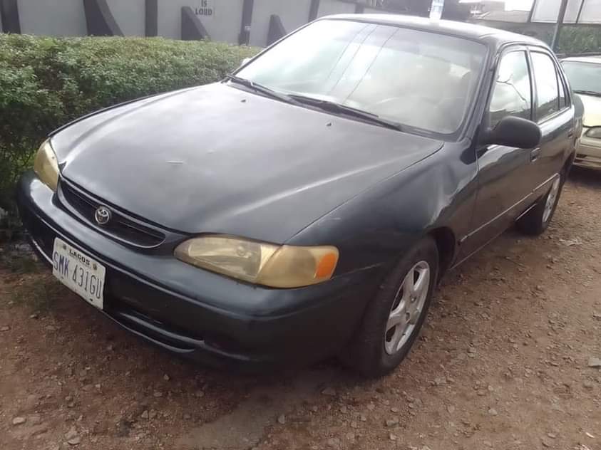A picture of Very clean 2002 Toyota Corolla