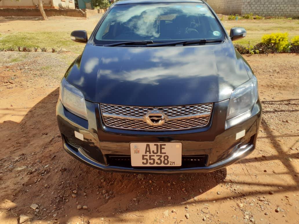 toyota fielder
