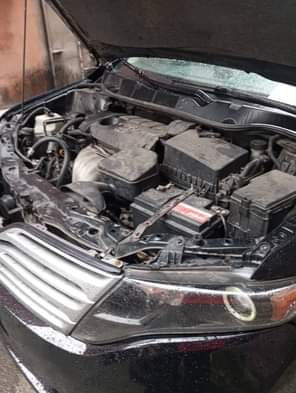 A picture of Toyota venza Model O9 Pure first body Neat interior Straight