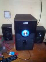 A picture of iyo apo boss aina kipengele njoo nikuhuzie