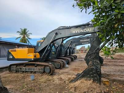 A picture of For Sale Rent Hyundai R210 SmartPlus Excavator 2022 High Efficiency