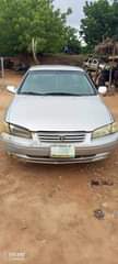 A picture of 1999 Toyota Camry