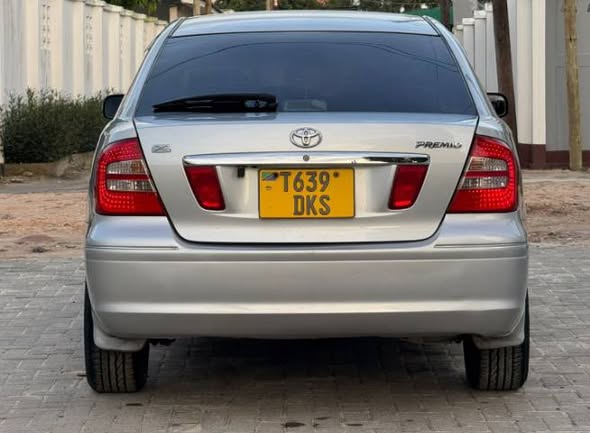 A picture of Toyota premio
