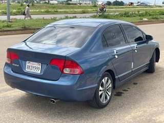 A picture of Belgium 2007 Honda Civic IRobot With Cooling A C smooth