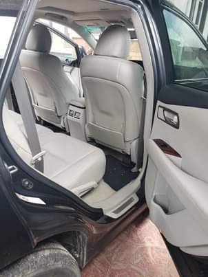 A picture of DISTRESS SALES 2010 Direct foreign used Rx350 Accident free basic