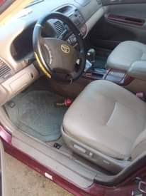 A picture of 2005 Red 05 180