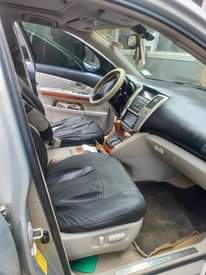 A picture of Clean Used Lexus RX330 2006 First body Untempered engine ac