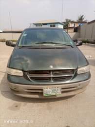 A picture of Danny YunG Smarts Autos First Body chrysler voyager Engine Gear