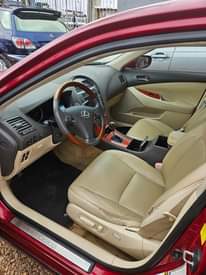 A picture of Lexus ES350 2010 model buy and drive nothing to fix