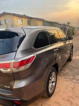 A picture of Car