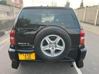 A picture of JIPATIE GARI NZURI KWA BEI POA SANA NJOO NA FUNDI