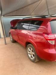 A picture of 2010 Toyota RAV4 thump start Price 5 6m Location Akure