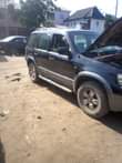 A picture of Ford Escape 05