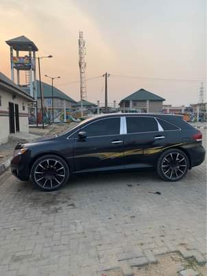 A picture of 2013 Toyota Venza Direct Owner