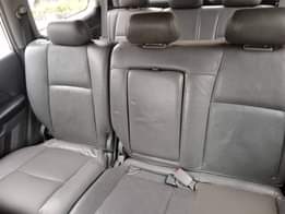 A picture of HONDA PILOT BUY AND DRIVE CAR TOO GOOD PRICE 2