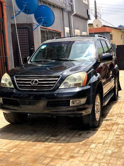 A picture of Lexus GX 470 2005 Model