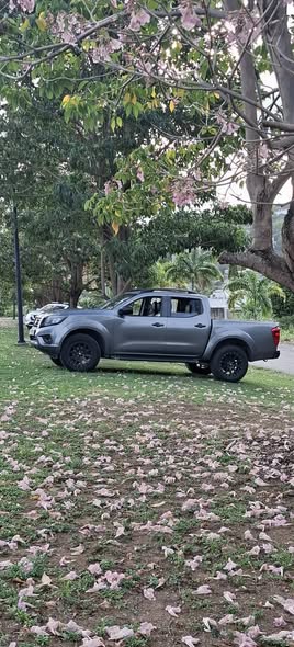 nissan frontier