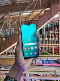 A picture of Samsung galaxy A50 128GB