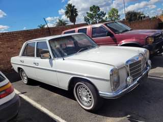 1975 Cars