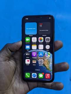 A picture of IPHONE X 256GB NO FACE ID