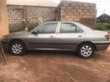 A picture of Peugeot 406 manual gear