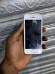 A picture of iPhone 5SE