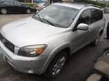 A picture of 2006 Toyota RAV4 in very good condition Sound engine and