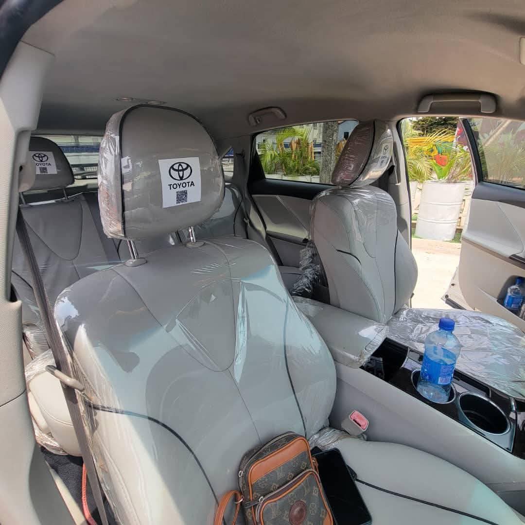 A picture of 2010 Toyota venza 2010 model belgium grade
